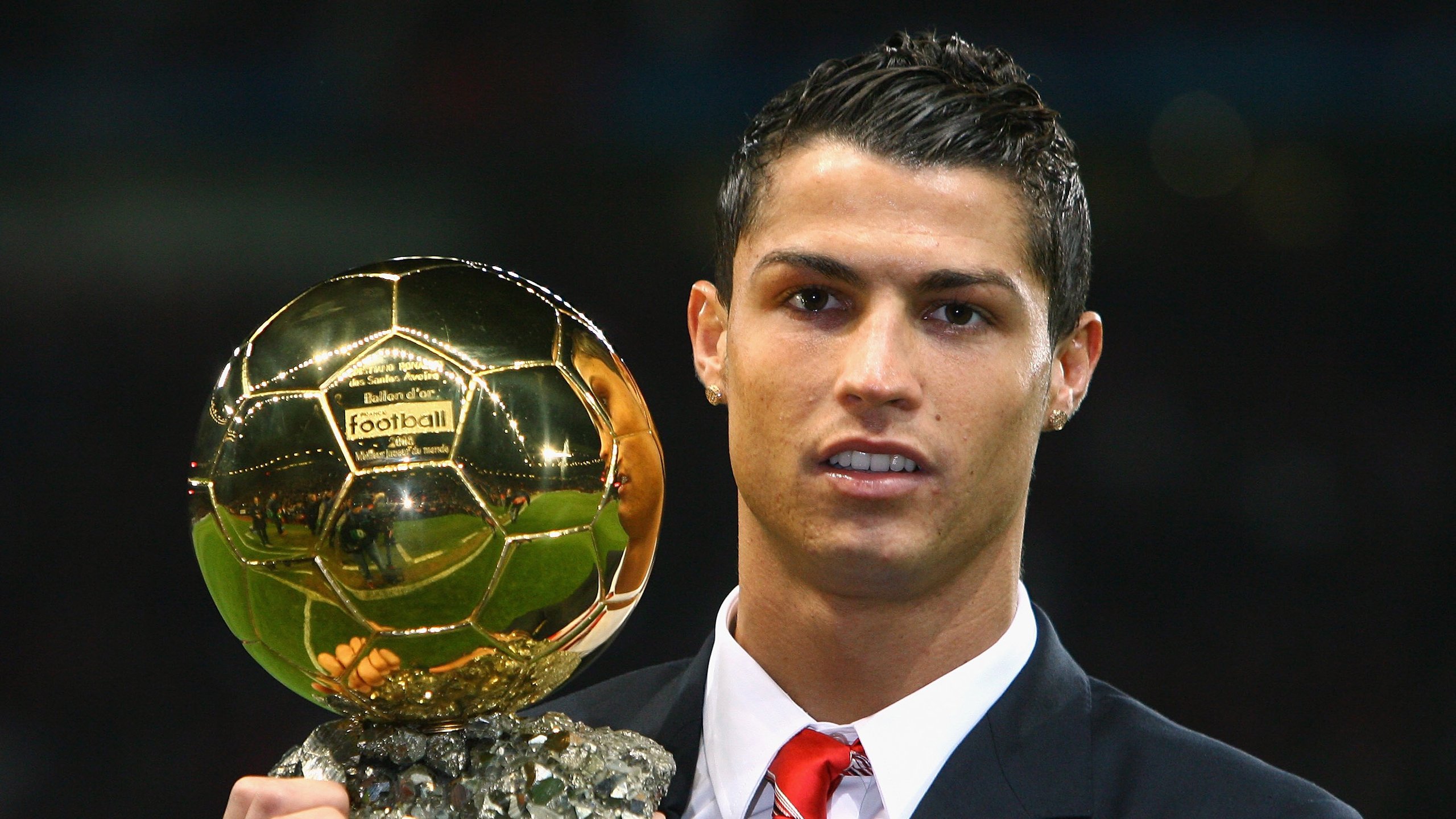 俱乐部管理层是否关注球员成长环境,俱乐部管理层是否关注球员成长环境情况